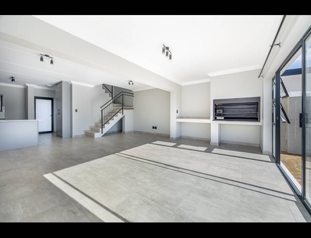 3 BEDROOM HOUSE FOR SALE IN BRACKENFELL SOUTH